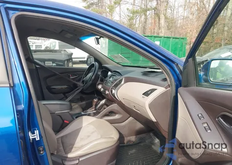 2014 Hyundai Tucson Se z USA, uszkodzony, nr VIN KM8JU3AG0EU842256